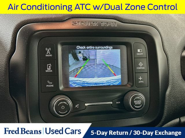 Used 2017 Jeep Renegade Latitude w/ Popular Equipment Group AWD/4WD image 17