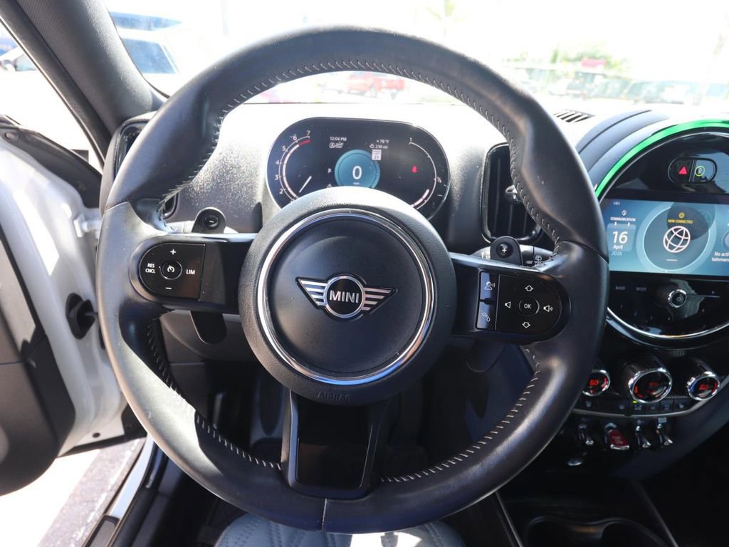 Used 2024 MINI Cooper Countryman S w/ Signature Upholstery Package FWD image 19