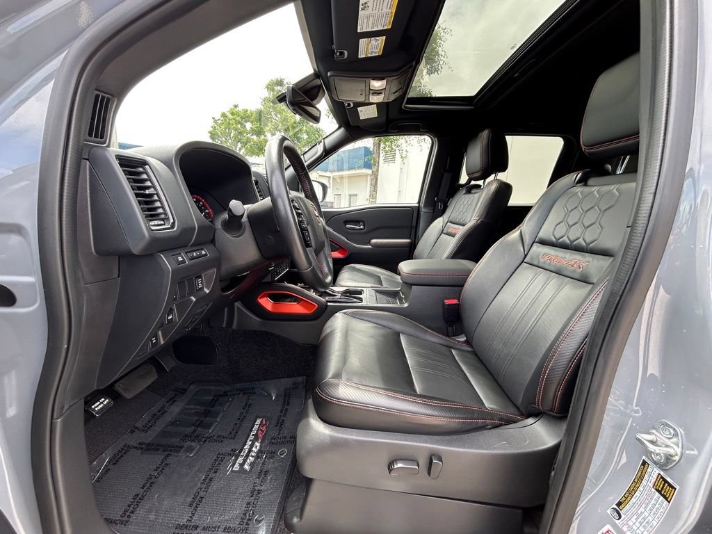 Used 2023 Nissan Frontier PRO-4X w/ Pro-4X Premium Package AWD/4WD image 11