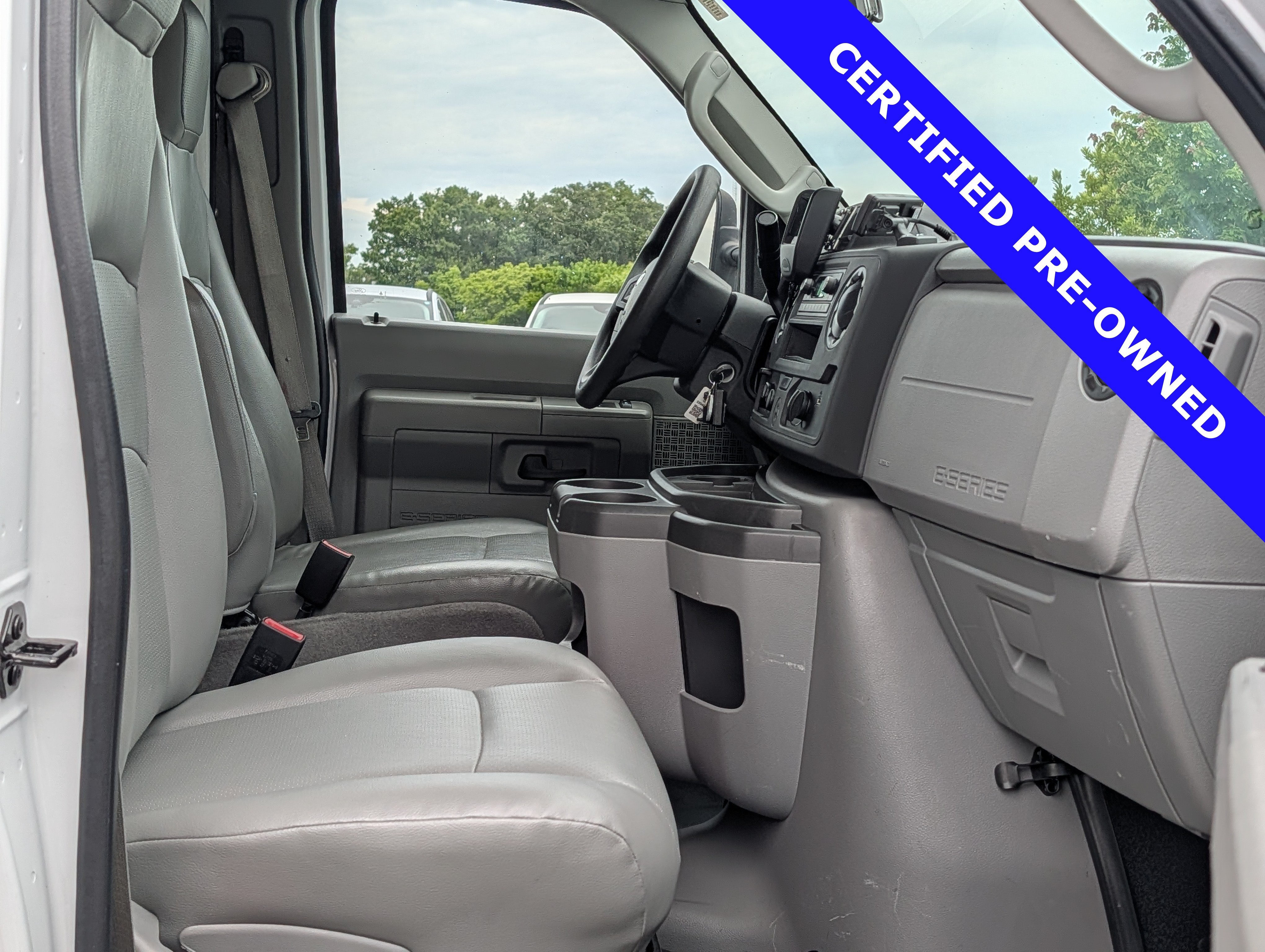 Certified 2024 Ford E-350 and Econoline 350 Super Duty w/ Power Windows & Locks Group RWD image 25
