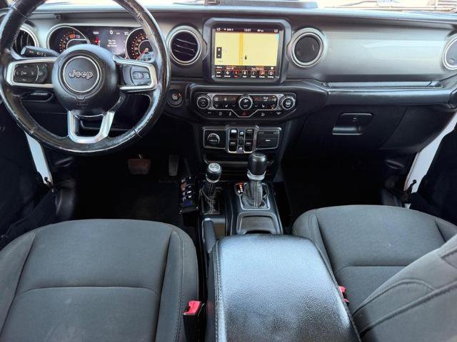 Used 2019 Jeep Wrangler Unlimited Sahara AWD/4WD image 10