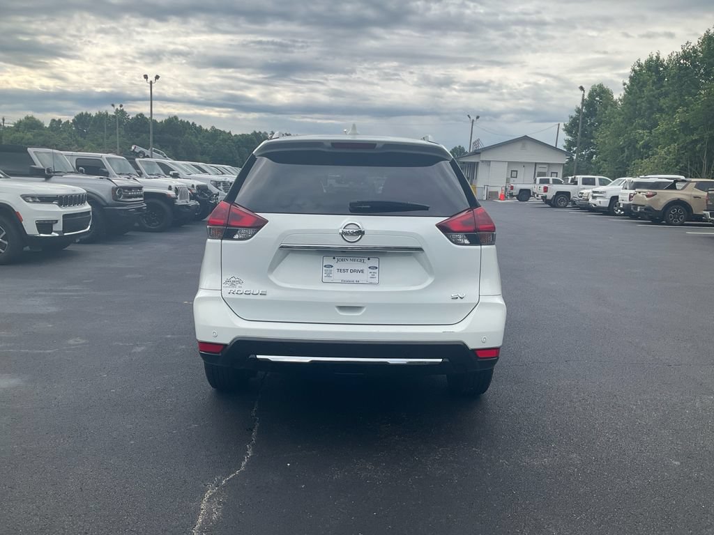 Used 2019 Nissan Rogue SV FWD image 6