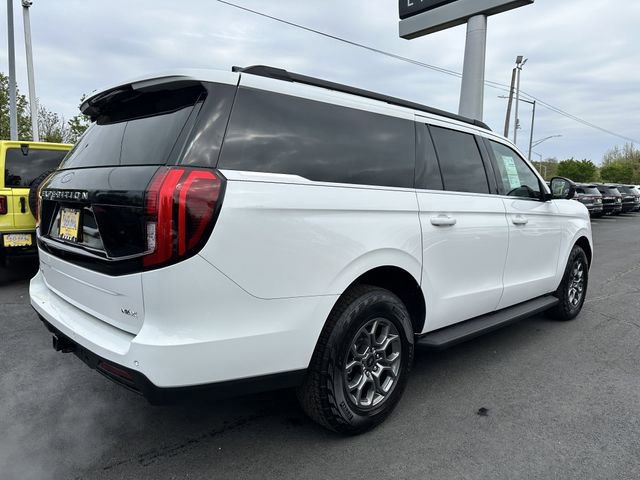 Certified 2025 Ford Expedition Max Active AWD/4WD image 5