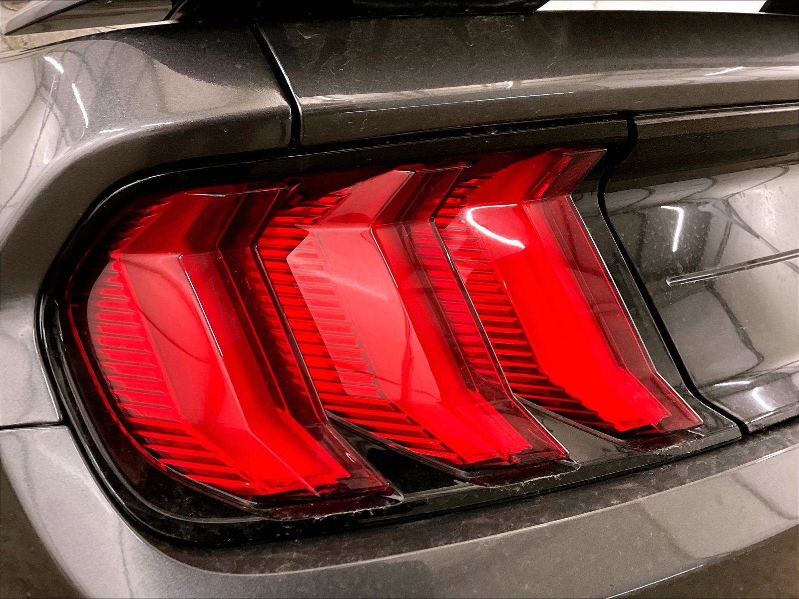 Certified 2019 Ford Mustang GT RWD image 28