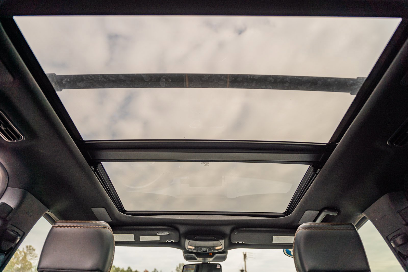 Certified 2023 Ford Expedition Platinum image 30