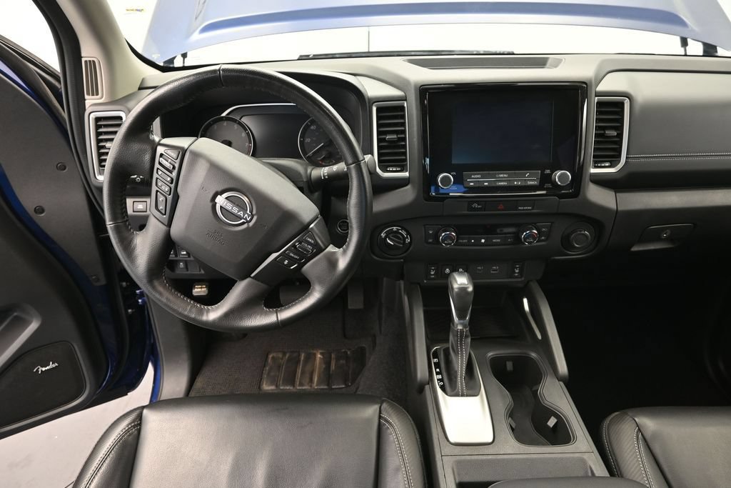 Used 2023 Nissan Frontier SV w/ SV Premium Package AWD/4WD image 25