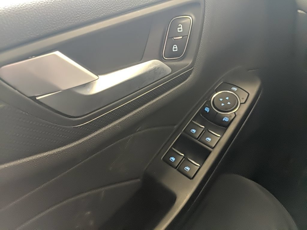 Certified 2023 Ford Escape ST-Line w/ Tech Pack #1 FWD image 26
