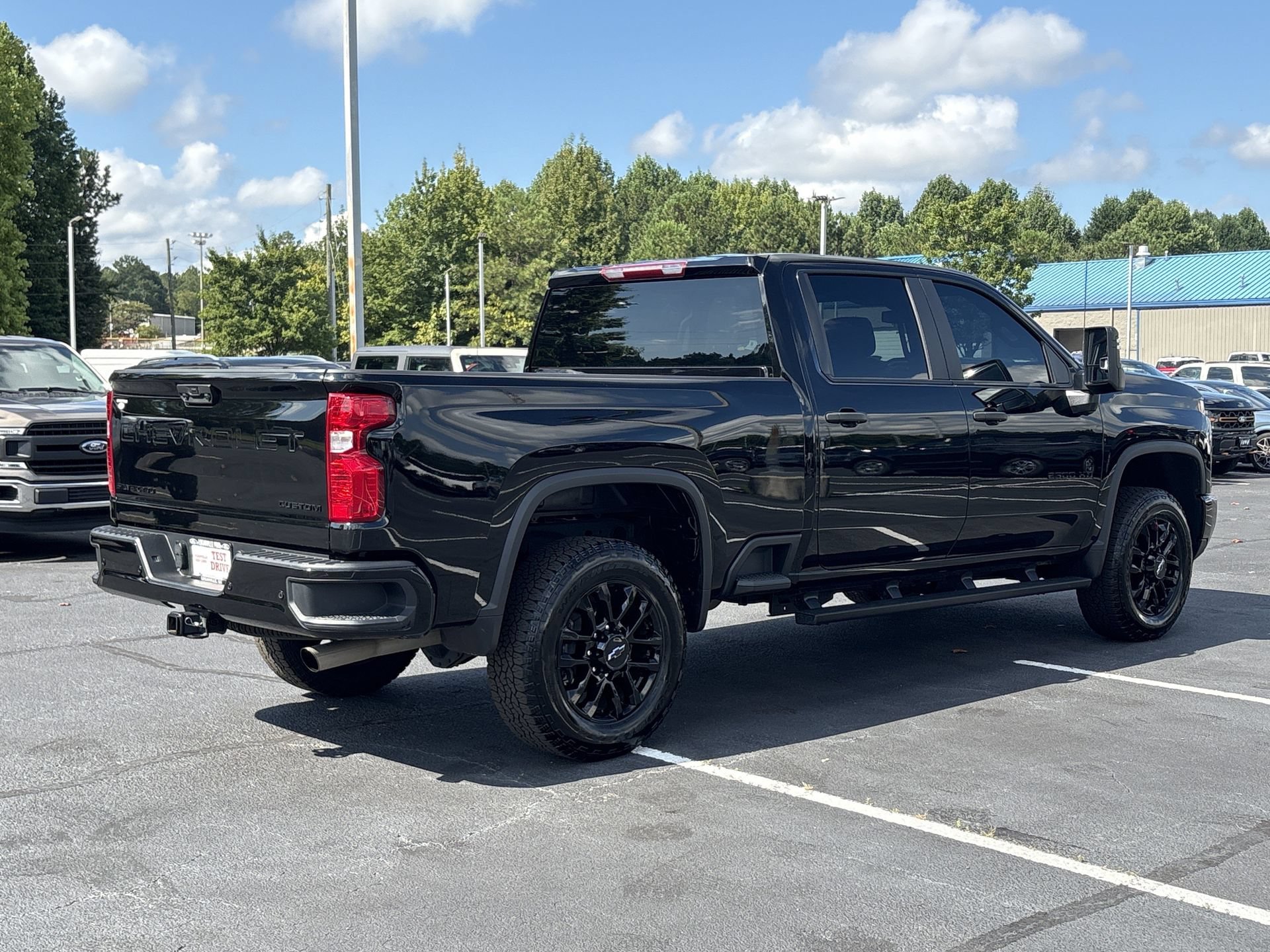 Used 2025 Chevrolet Silverado 2500 Custom w/ Custom Value Package RWD image 22