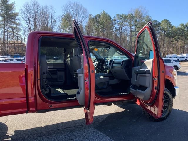 Certified 2021 Ford F350 XLT w/ Tremor Off-Road Package image 11