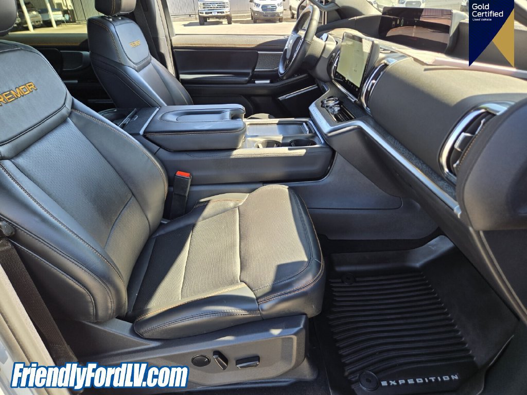 Certified 2025 Ford Expedition Tremor AWD/4WD image 19
