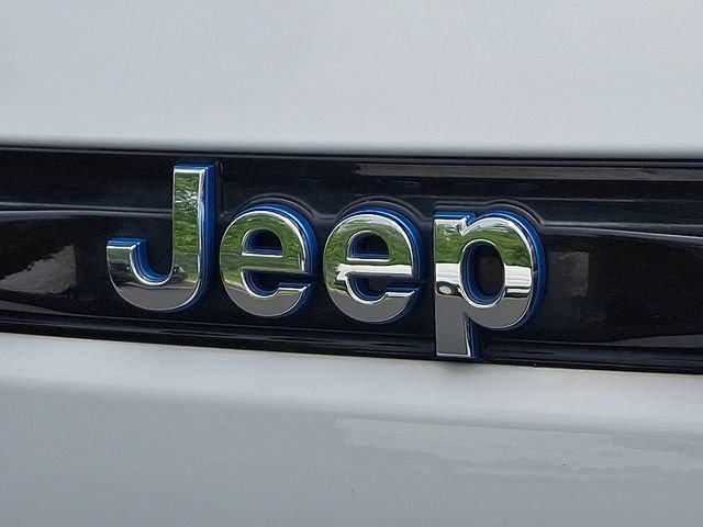 Used 2022 Jeep Grand Cherokee Limited 4xe w/ Luxury Tech Group II AWD/4WD image 37