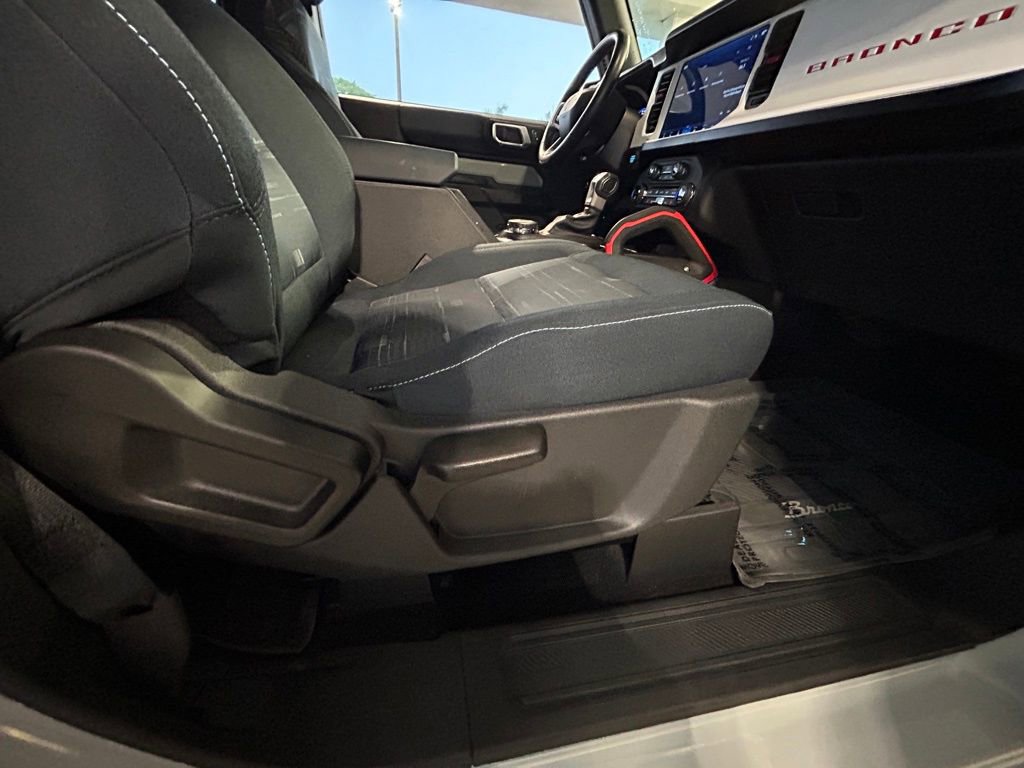 Certified 2024 Ford Bronco Heritage Edition image 27