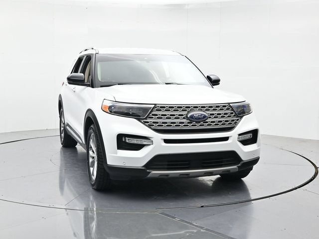 Certified 2022 Ford Explorer Limited w/ Equipment Group 301A RWD image 4