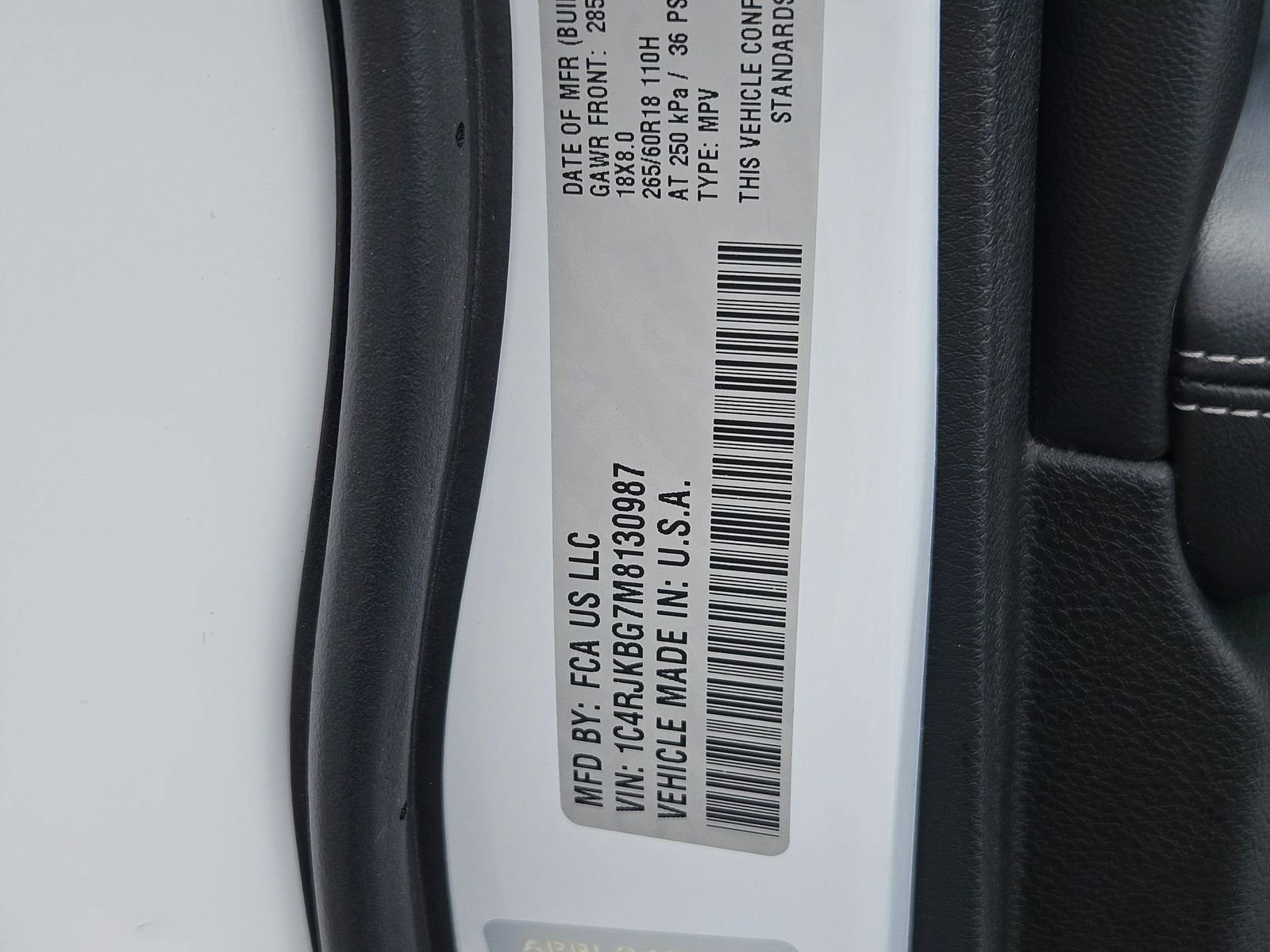 Used 2021 Jeep Grand Cherokee L Limited AWD/4WD image 28