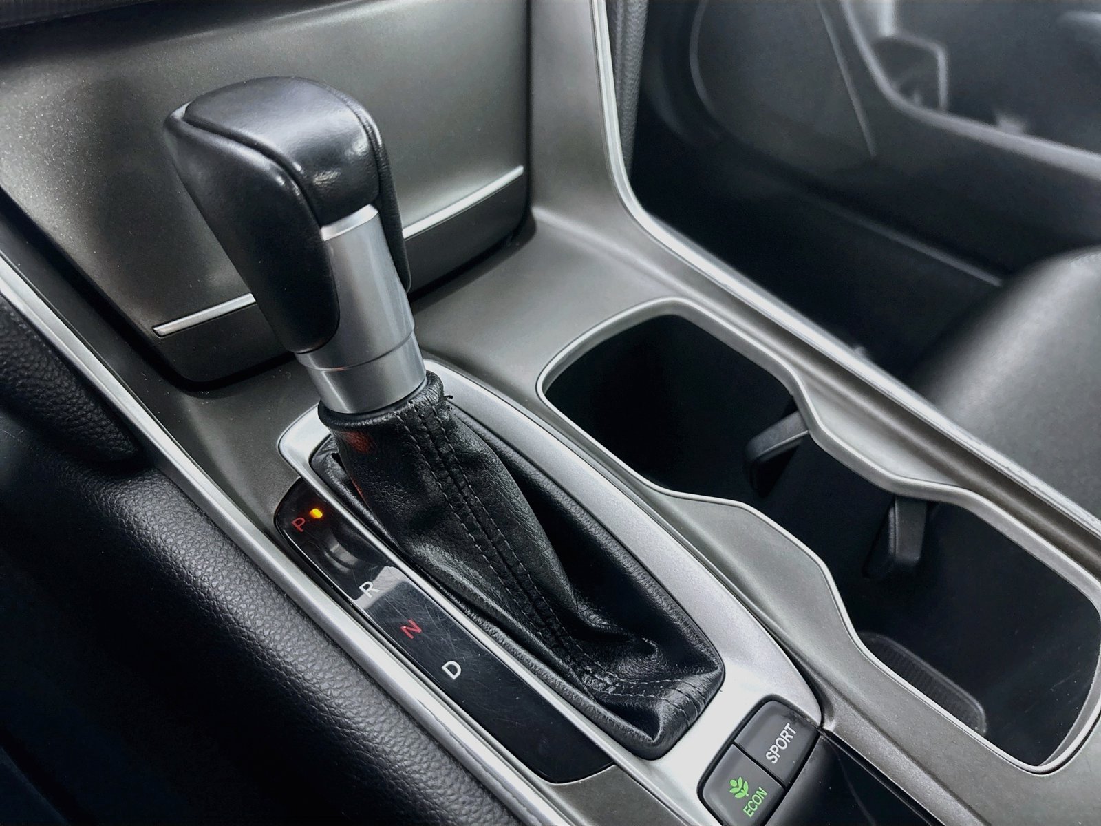 Used 2020 Honda Accord Sport image 16