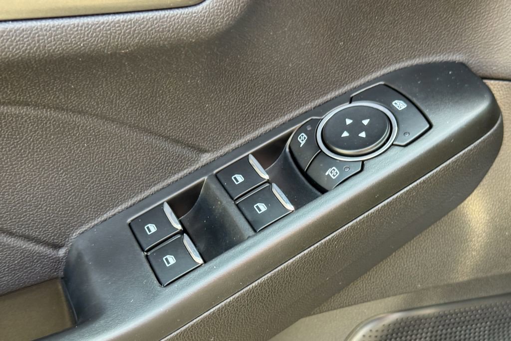 Certified 2023 Ford Escape Active AWD/4WD image 25