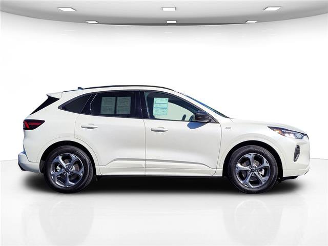 Certified 2024 Ford Escape ST-Line w/ Tech Pack #1 FWD image 5