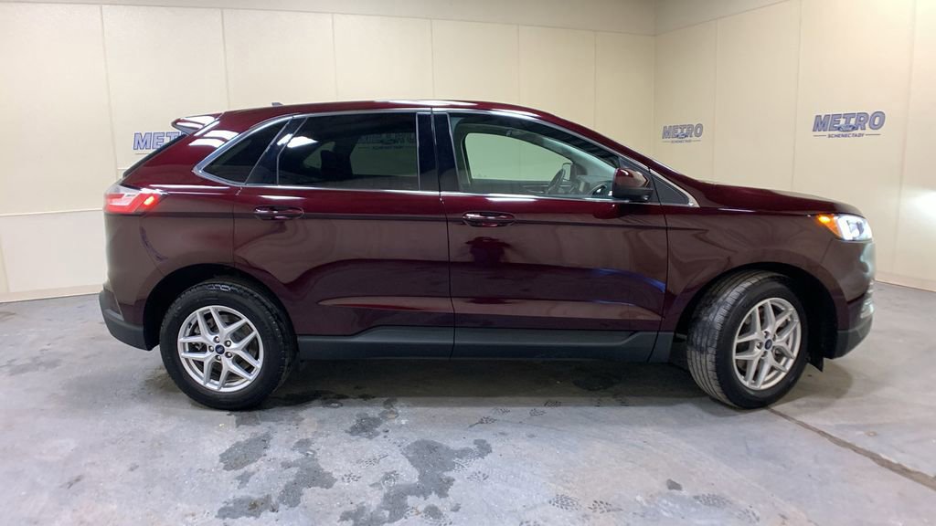 Certified 2022 Ford Edge SEL w/ Convenience Package image 7