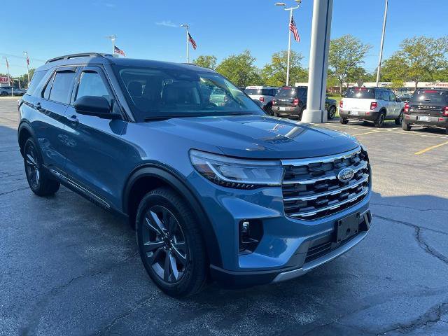 Certified 2025 Ford Explorer Active w/ Active Comfort Package AWD/4WD image 10