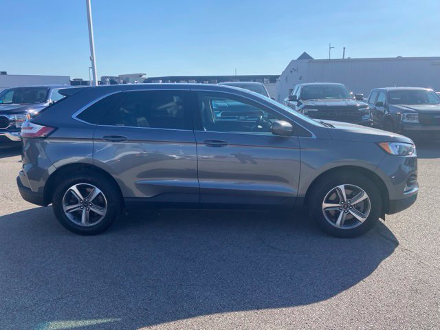 Certified 2024 Ford Edge SEL w/ Convenience Package AWD/4WD image 4