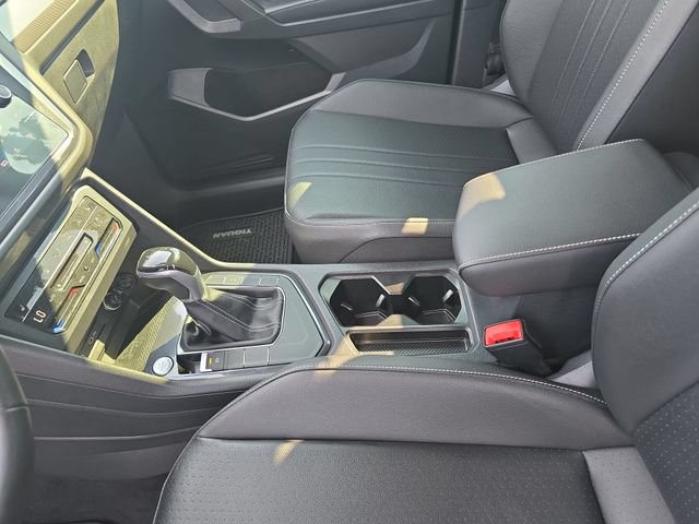 Used 2022 Volkswagen Tiguan SE FWD image 20