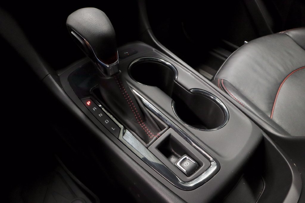 Used 2024 Chevrolet Equinox RS w/ RS Leather Package FWD image 30