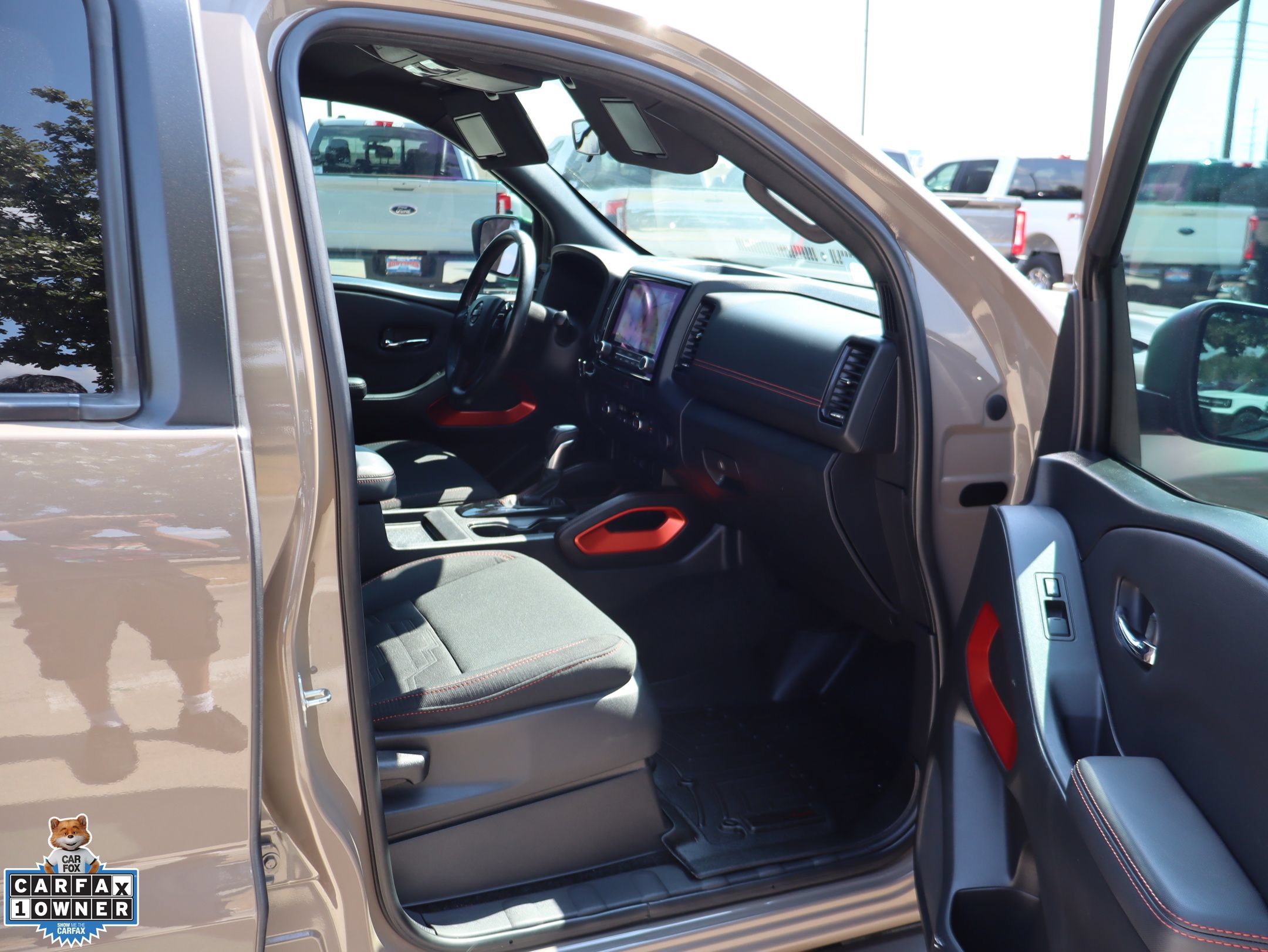 Used 2022 Nissan Frontier Pro-X RWD image 29