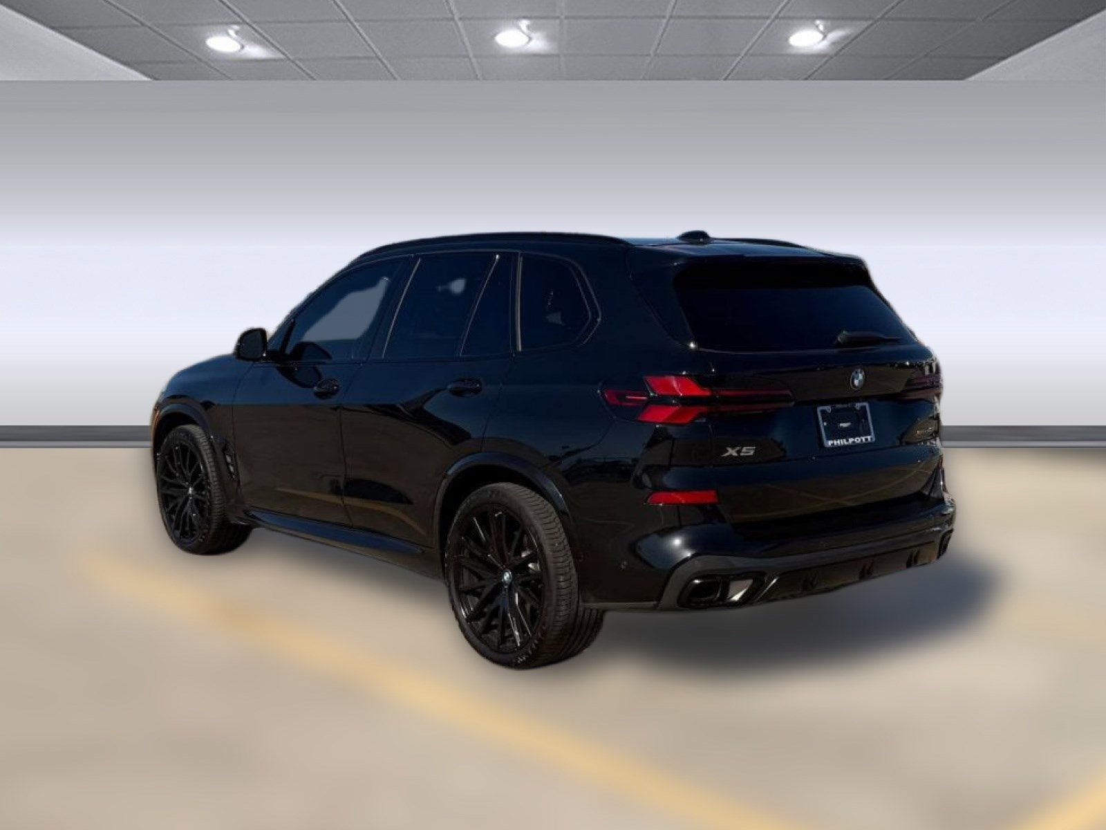 Used 2024 BMW X5 xDrive40i w/ M Sport Package image 3