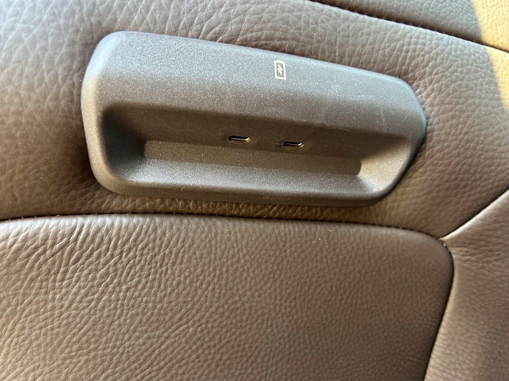 Certified 2025 Ford Expedition King Ranch AWD/4WD image 32