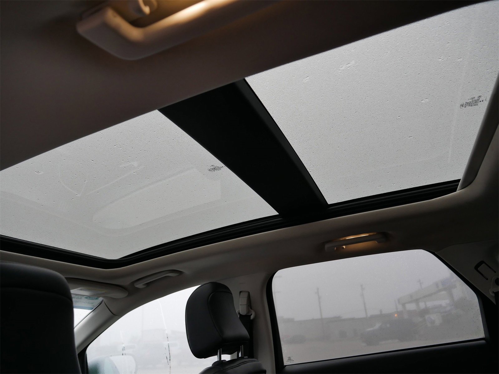 Certified 2024 Ford Edge SEL w/ Convenience Package image 17