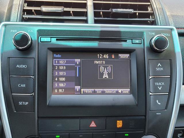 Used 2017 Toyota Camry SE FWD image 17