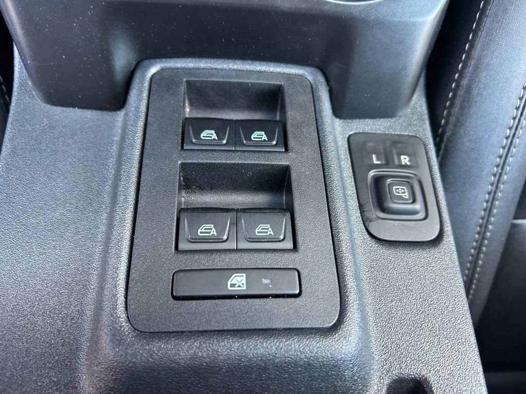 Certified 2025 Ford Bronco Badlands AWD/4WD image 31
