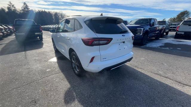 Certified 2023 Ford Escape ST-Line w/ Tech Pack #1 image 4