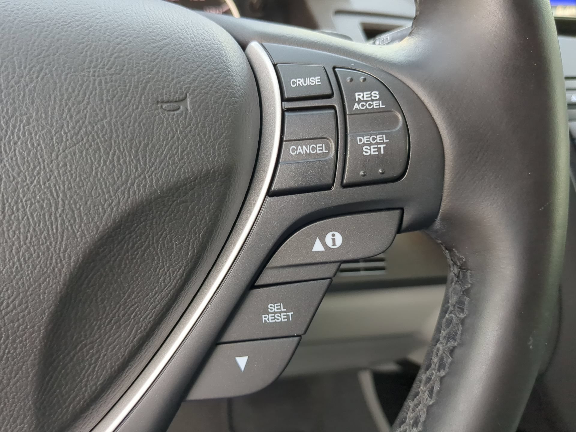 Used 2017 Acura RDX FWD image 66