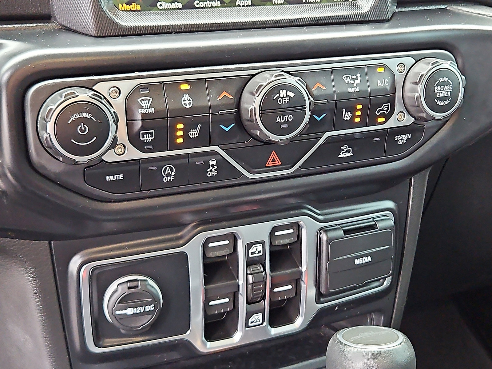 Used 2022 Jeep Gladiator Overland w/ Popular Equipment Package image 16