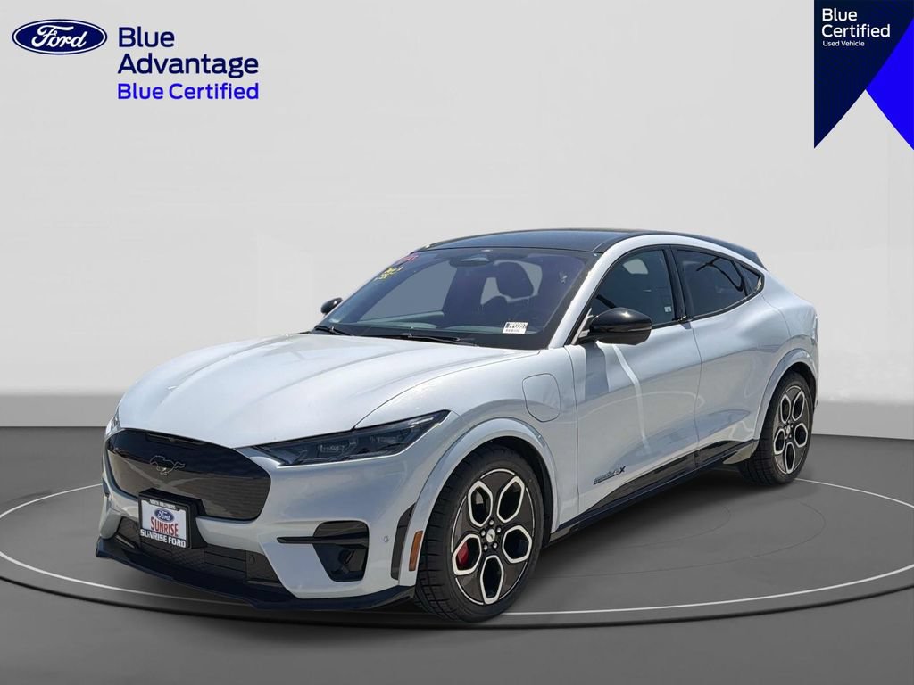 Certified 2022 Ford Mustang Mach-E GT AWD/4WD image 3