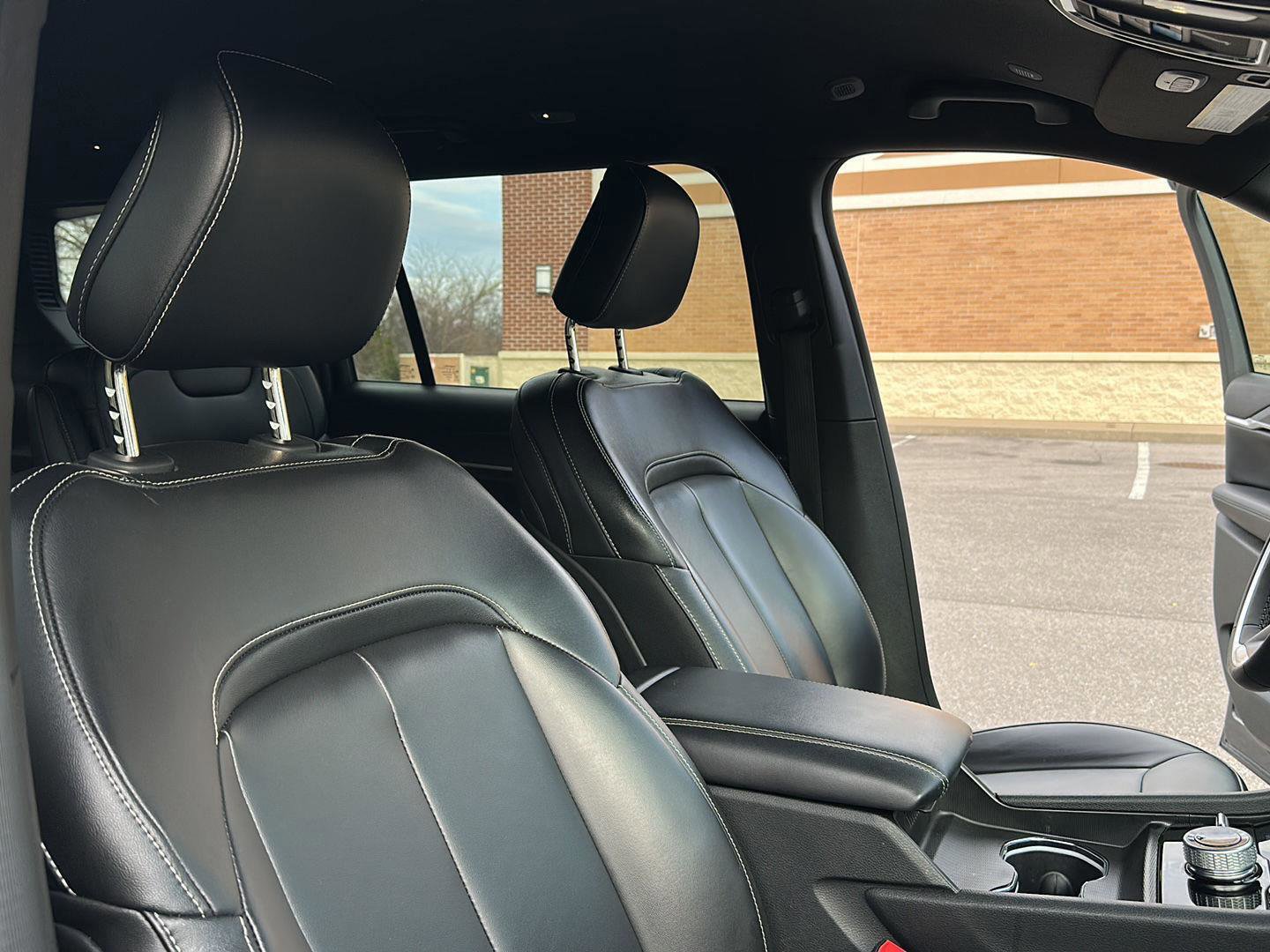 Used 2024 Jeep Grand Cherokee L Limited image 34