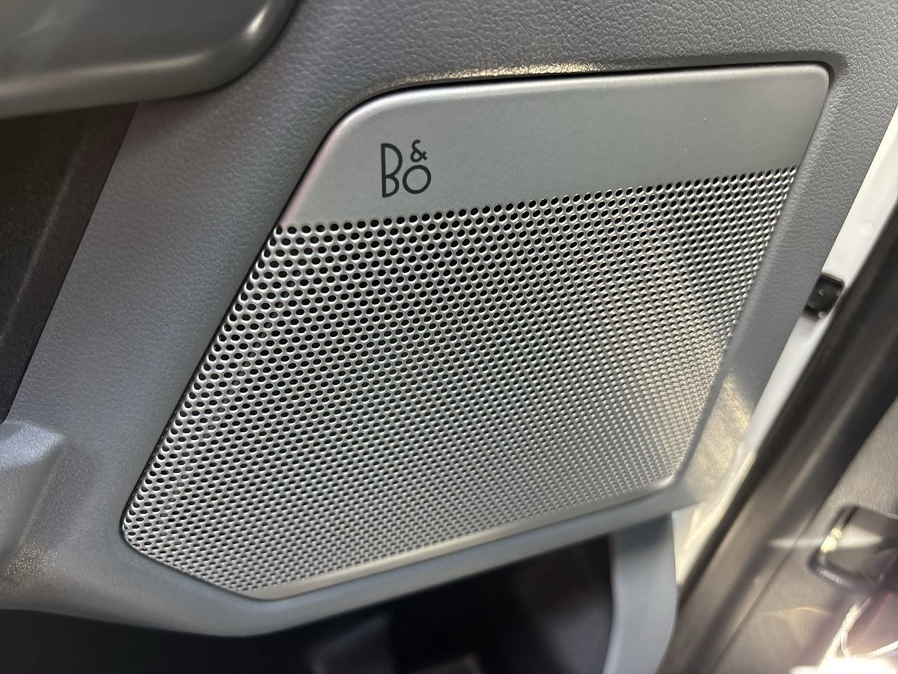 Certified 2023 Ford F150 XLT w/ Equipment Group 302A High image 23