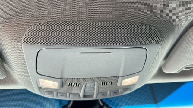 Certified 2023 Ford Edge Titanium w/ Class II Trailer Tow Package image 23