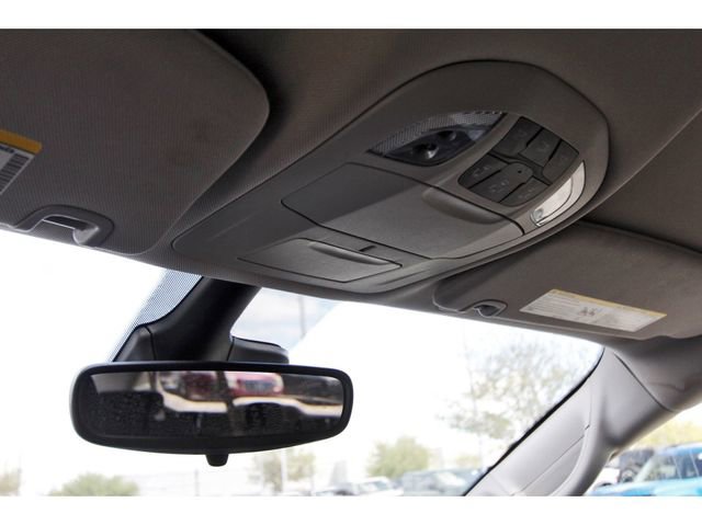 Used 2023 Chrysler Voyager LX FWD image 23