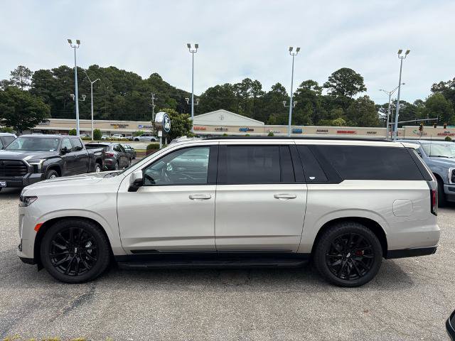 Used 2022 Cadillac Escalade ESV Sport Platinum w/ LPO, ONYX Package AWD/4WD image 8