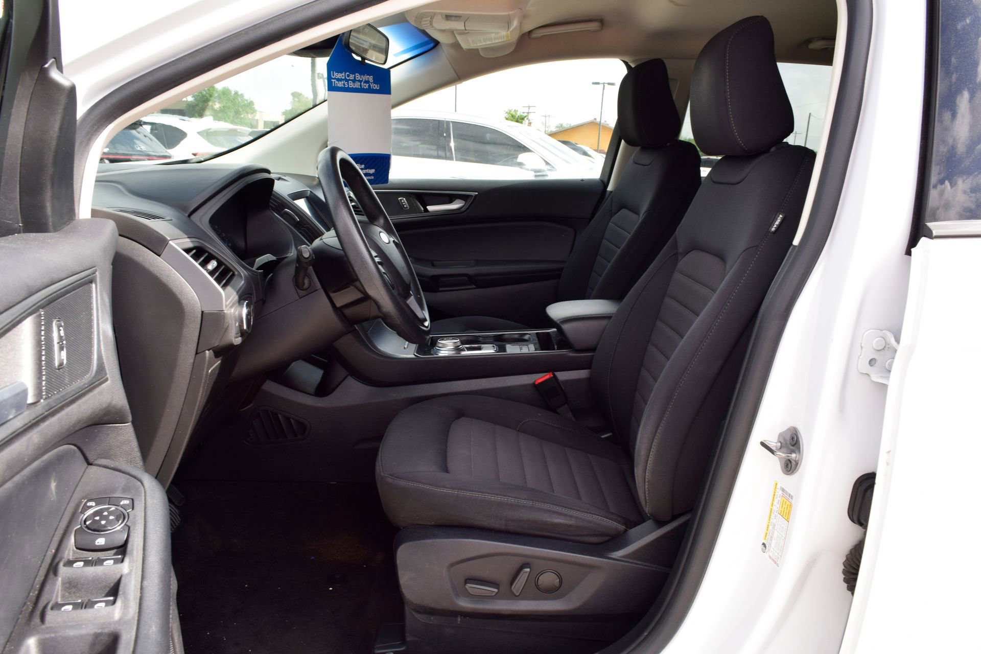 Certified 2020 Ford Edge SE FWD image 17