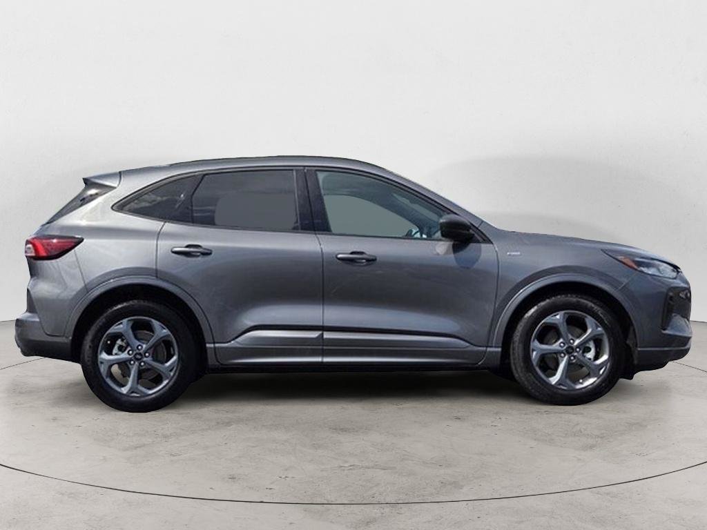 Certified 2023 Ford Escape ST-Line w/ Tech Pack #1 FWD image 2