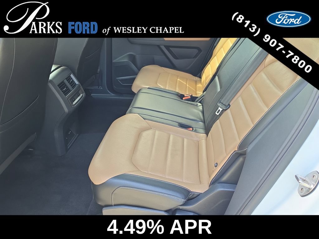 Used 2022 Volkswagen Atlas Cross Sport SEL Premium R-Line AWD/4WD image 16