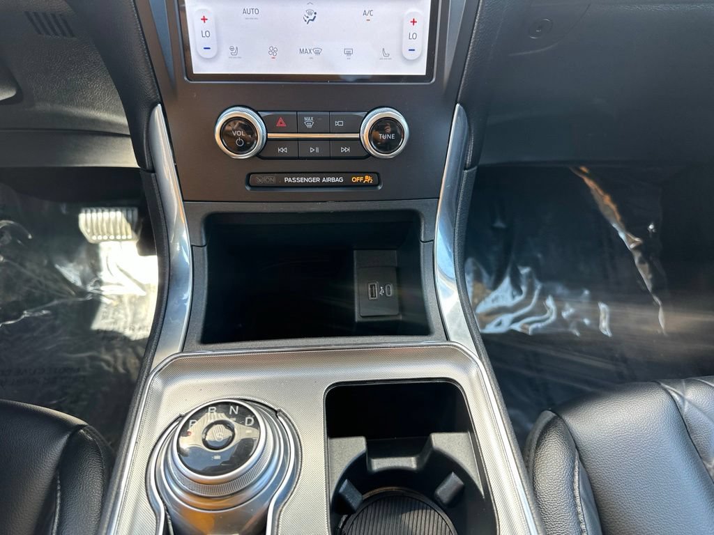 Certified 2024 Ford Edge Titanium AWD/4WD image 45