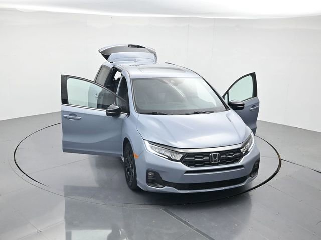 Used 2025 Honda Odyssey Sport-L image 48