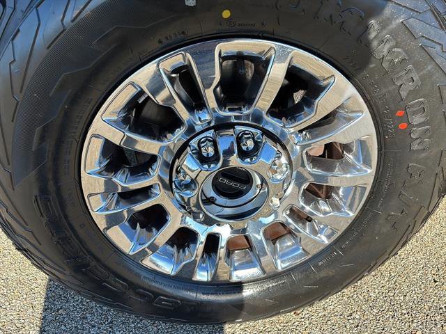 Certified 2022 Ford F250 XLT w/ XLT Premium Package image 9