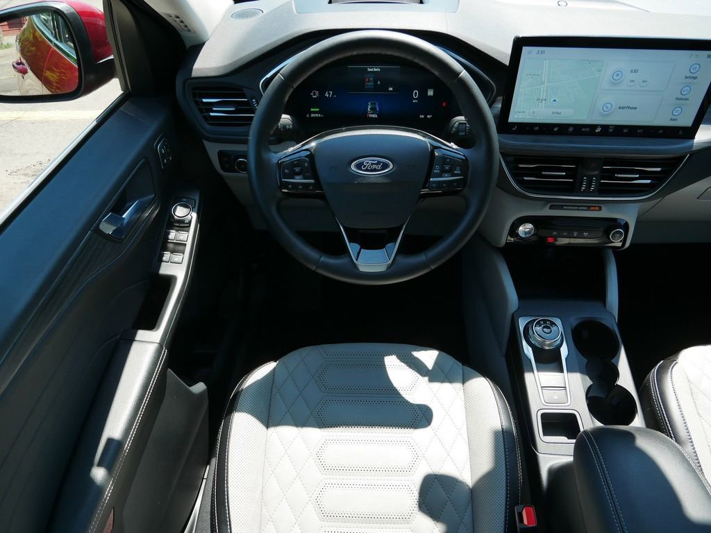 Certified 2023 Ford Escape Platinum w/ Premium Technology Package AWD/4WD image 12