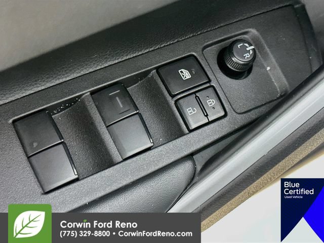 Used 2025 Toyota Corolla Cross AWD Hybrid image 21