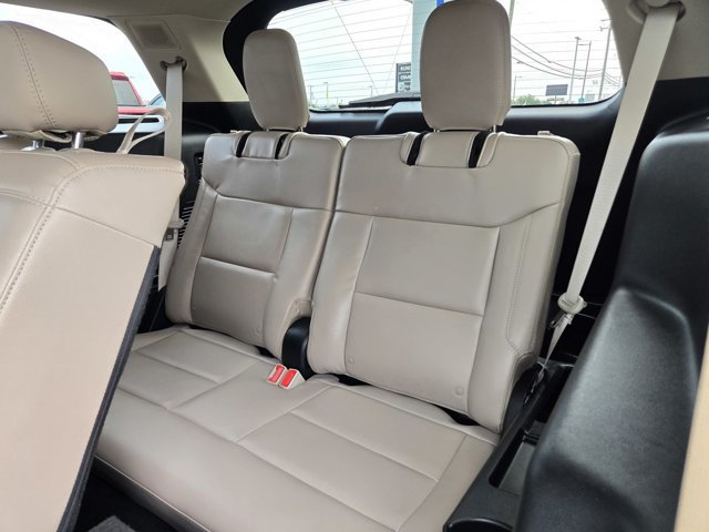 Certified 2023 Ford Explorer Limited w/ Limited Technology Package AWD/4WD image 36